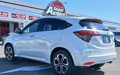 Honda Vezel, 2021 год, 1 472 000 рублей, 4 фотография