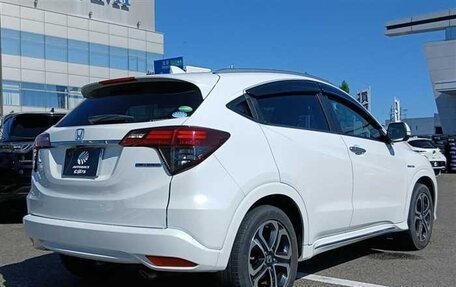Honda Vezel, 2021 год, 1 472 000 рублей, 6 фотография