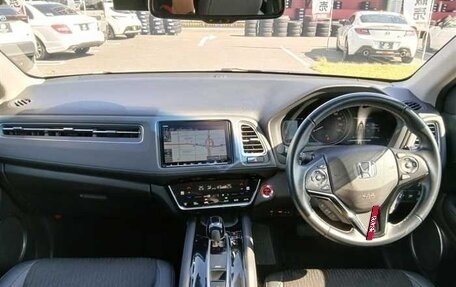 Honda Vezel, 2021 год, 1 472 000 рублей, 12 фотография