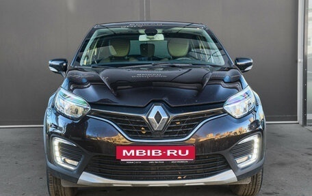 Renault Kaptur I рестайлинг, 2019 год, 1 600 000 рублей, 2 фотография