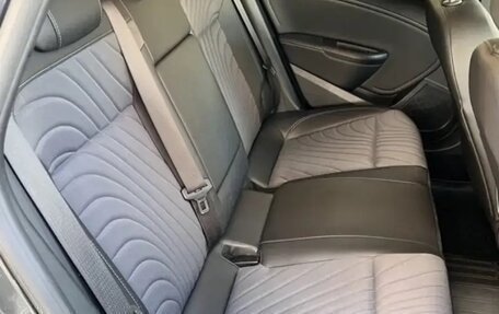 Opel Astra J, 2014 год, 750 000 рублей, 6 фотография
