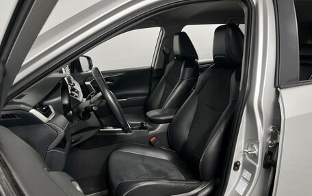 Toyota RAV4, 2020 год, 2 439 900 рублей, 10 фотография