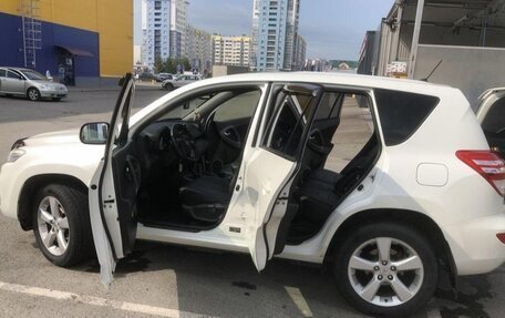 Toyota RAV4, 2012 год, 1 320 000 рублей, 2 фотография
