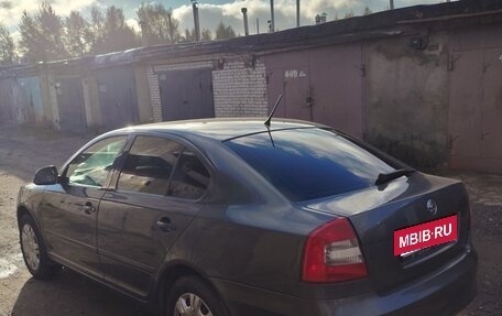 Skoda Octavia, 2011 год, 750 000 рублей, 7 фотография