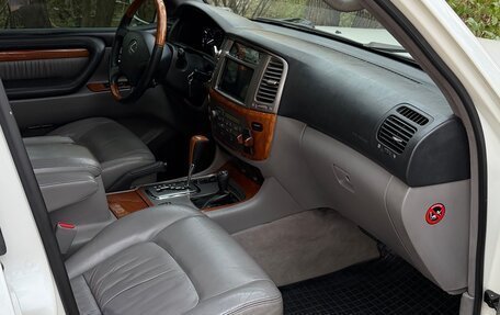 Lexus LX II, 2004 год, 2 300 000 рублей, 10 фотография