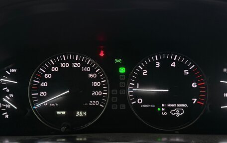 Lexus LX II, 2004 год, 2 300 000 рублей, 18 фотография
