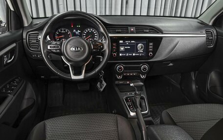 KIA Rio IV, 2021 год, 1 930 000 рублей, 6 фотография