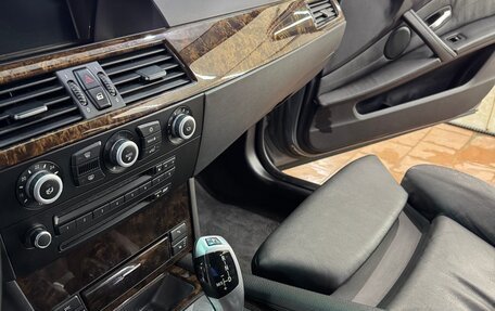 BMW 5 серия, 2007 год, 1 300 000 рублей, 12 фотография