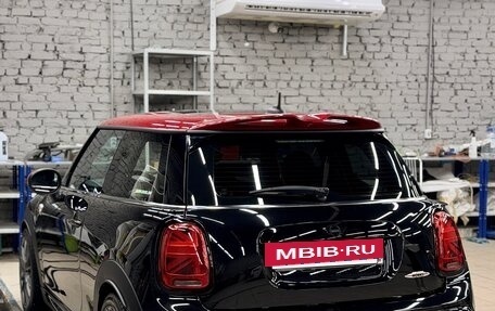 MINI Hatch, 2018 год, 2 450 000 рублей, 21 фотография