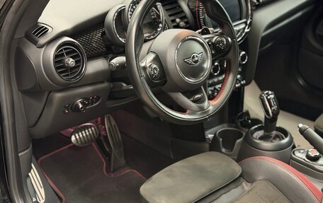 MINI Hatch, 2018 год, 2 450 000 рублей, 24 фотография