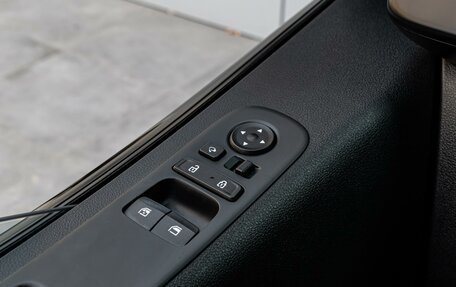 Hyundai Staria, 2021 год, 4 930 000 рублей, 21 фотография
