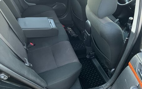 Toyota Avensis III рестайлинг, 2006 год, 720 000 рублей, 7 фотография