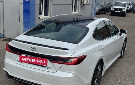 Toyota Camry, 2026 год, 4 550 000 рублей, 2 фотография