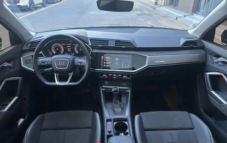 Audi Q3, 2022 год, 2 250 000 рублей, 6 фотография
