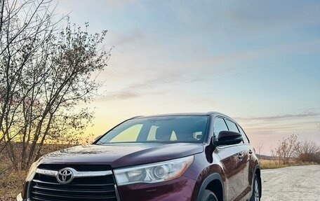 Toyota Highlander III, 2014 год, 2 800 000 рублей, 4 фотография
