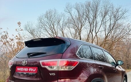 Toyota Highlander III, 2014 год, 2 800 000 рублей, 15 фотография