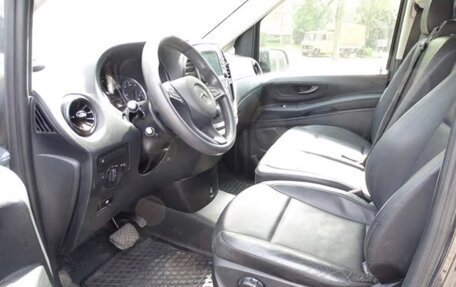 Mercedes-Benz Vito, 2023 год, 3 650 000 рублей, 9 фотография