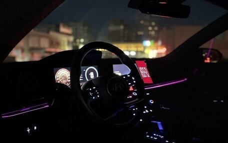 Hyundai Elantra, 2023 год, 2 400 000 рублей, 16 фотография