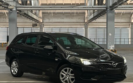 Opel Astra K рестайлинг, 2021 год, 1 300 000 рублей, 8 фотография