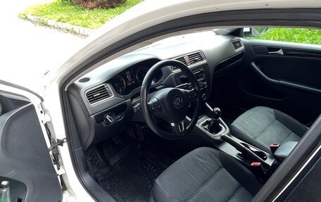 Volkswagen Jetta VII, 2013 год, 624 000 рублей, 6 фотография