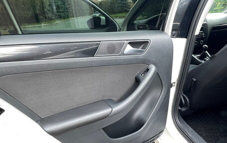Volkswagen Jetta VII, 2013 год, 624 000 рублей, 10 фотография