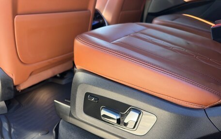 BMW X7, 2025 год, 16 000 000 рублей, 14 фотография