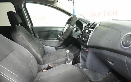 Renault Logan II, 2015 год, 540 000 рублей, 10 фотография