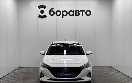 Hyundai Solaris II рестайлинг, 2022 год, 1 560 000 рублей, 5 фотография