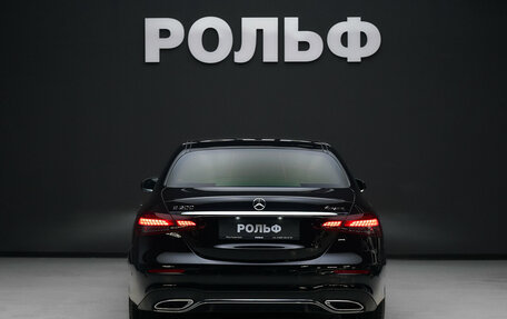 Mercedes-Benz E-Класс, 2021 год, 6 800 000 рублей, 5 фотография