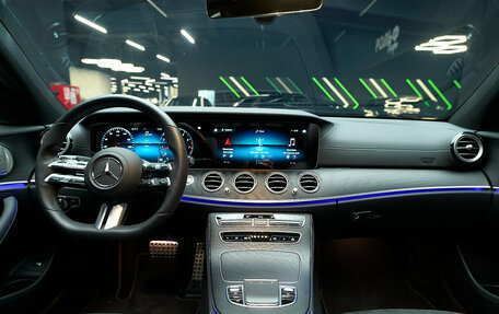 Mercedes-Benz E-Класс, 2021 год, 6 800 000 рублей, 39 фотография