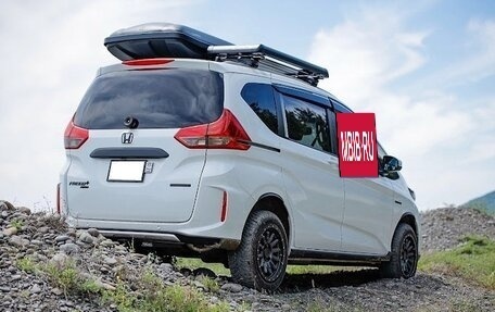 Honda Freed II, 2023 год, 1 215 000 рублей, 3 фотография