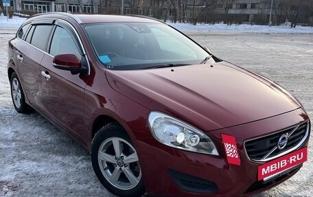 Volvo V60 I, 2012 год, 1 300 000 рублей, 2 фотография