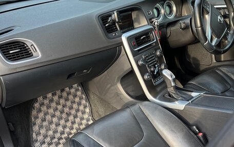 Volvo V60 I, 2012 год, 1 300 000 рублей, 12 фотография