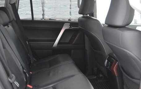 Toyota Land Cruiser Prado 150 рестайлинг, 2013 год, 3 700 000 рублей, 12 фотография