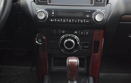 Toyota Land Cruiser Prado 150 рестайлинг, 2013 год, 3 700 000 рублей, 14 фотография
