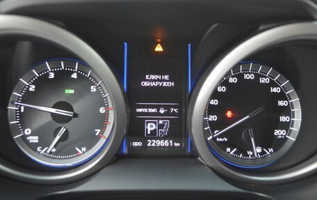 Toyota Land Cruiser Prado 150 рестайлинг, 2013 год, 3 700 000 рублей, 17 фотография