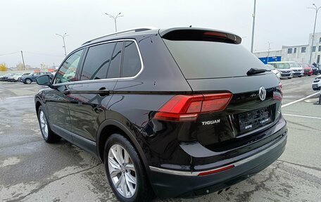 Volkswagen Tiguan II, 2017 год, 2 249 995 рублей, 5 фотография