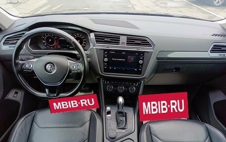 Volkswagen Tiguan II, 2017 год, 2 249 995 рублей, 17 фотография