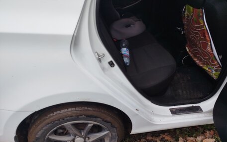 Hyundai Solaris II рестайлинг, 2013 год, 680 000 рублей, 9 фотография