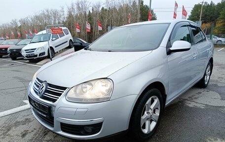 Volkswagen Jetta VII, 2010 год, 500 000 рублей, 3 фотография