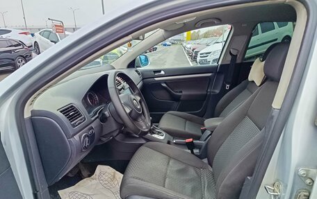 Volkswagen Jetta VII, 2010 год, 500 000 рублей, 9 фотография