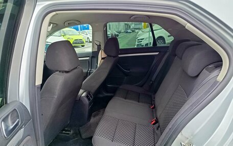 Volkswagen Jetta VII, 2010 год, 500 000 рублей, 11 фотография