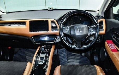 Honda Vezel, 2018 год, 1 749 000 рублей, 15 фотография