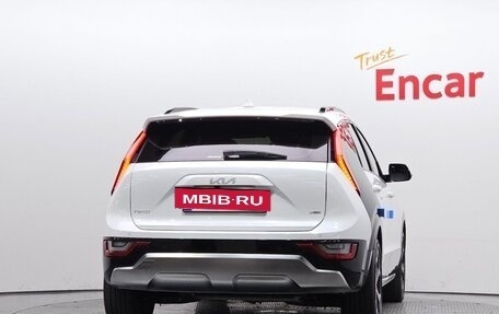 KIA Niro, 2023 год, 1 932 000 рублей, 4 фотография
