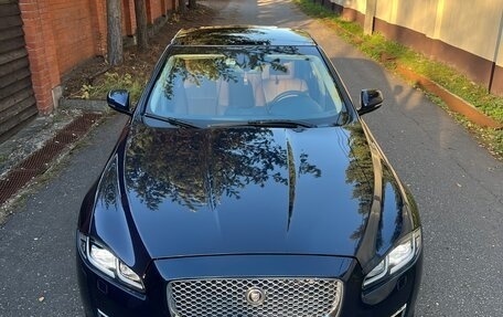 Jaguar XJ IV (X351), 2010 год, 1 777 000 рублей, 3 фотография