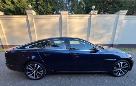 Jaguar XJ IV (X351), 2010 год, 1 777 000 рублей, 13 фотография
