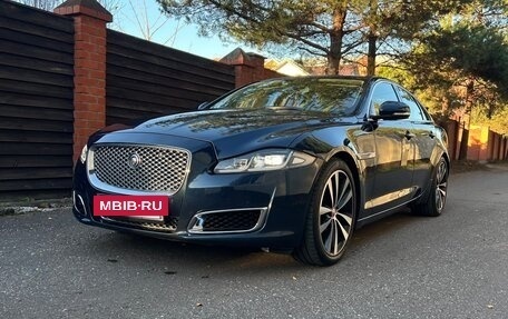 Jaguar XJ IV (X351), 2010 год, 1 777 000 рублей, 11 фотография