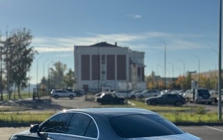 Mercedes-Benz E-Класс, 2022 год, 5 000 000 рублей, 8 фотография