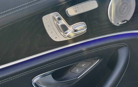 Mercedes-Benz E-Класс, 2022 год, 5 000 000 рублей, 10 фотография