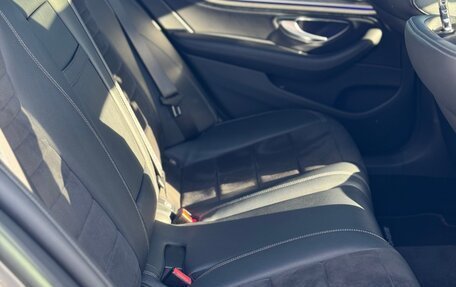 Mercedes-Benz E-Класс, 2022 год, 5 000 000 рублей, 14 фотография